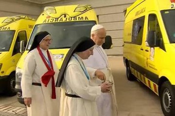 Luciacaramconpapa